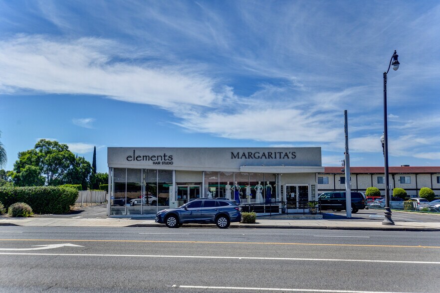More Photos Of 16346-16348 Whittier Blvd, Whittier General Retail For Lease