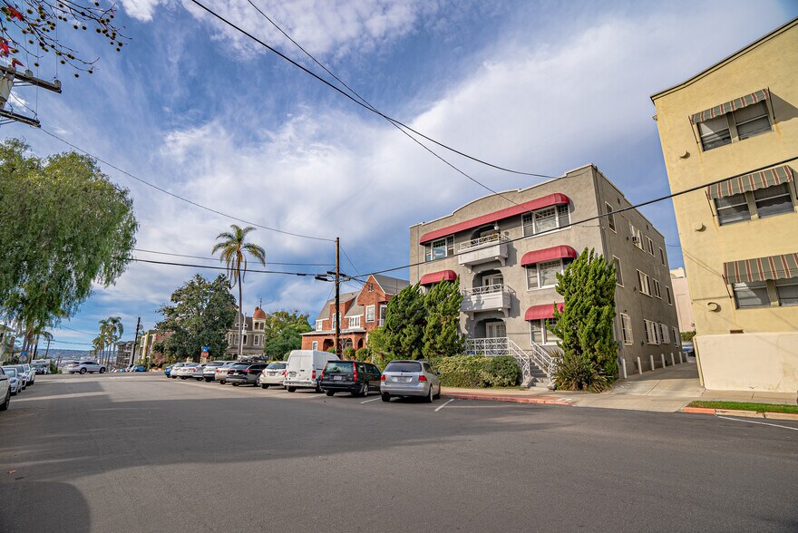 More Photos Of 128 Kalmia St, San Diego Apartments For Sale