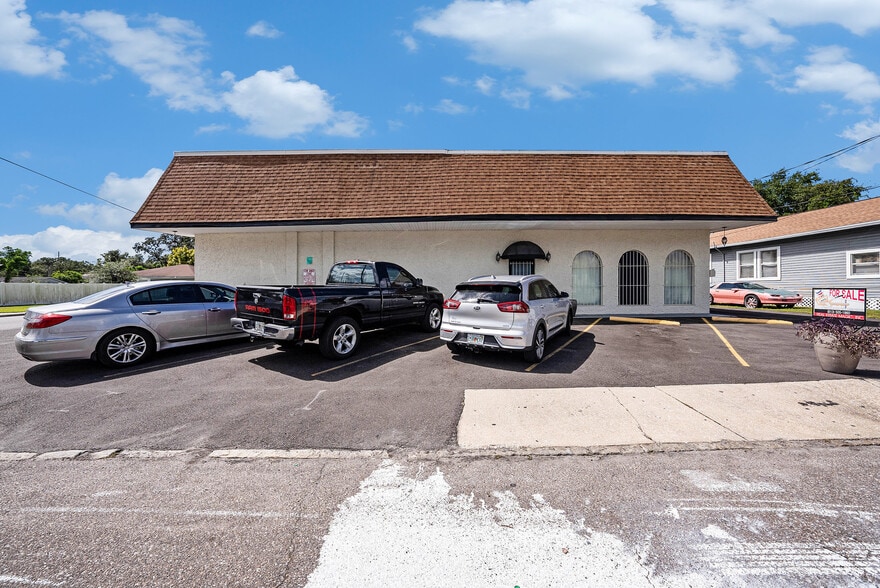 More Photos Of 3416 N 15th St, Tampa Religious Facility For Sale