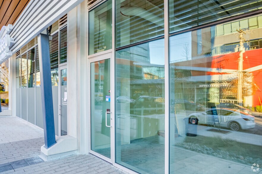 More Photos Of 13761 96th Av, Surrey Medical For Lease