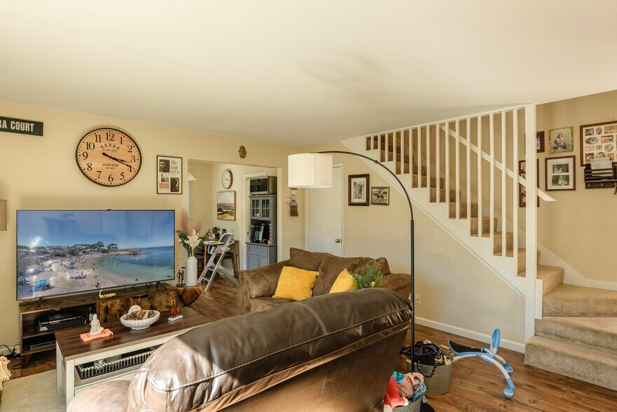 More Photos Of 457 Spencer St, Monterey Apartments For Sale