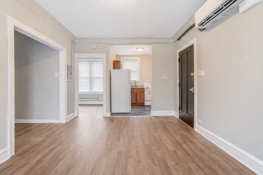 More Photos Of 8001 S Maryland Ave, Chicago Apartments For Sale