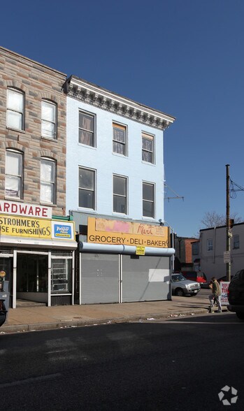 More Photos Of 2000 W Pratt St, Baltimore Storefront Retail Residential For Lease
