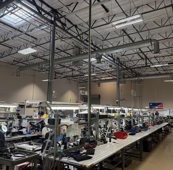 More Photos Of 6849 W Frye Rd, Chandler Manufacturing For Lease