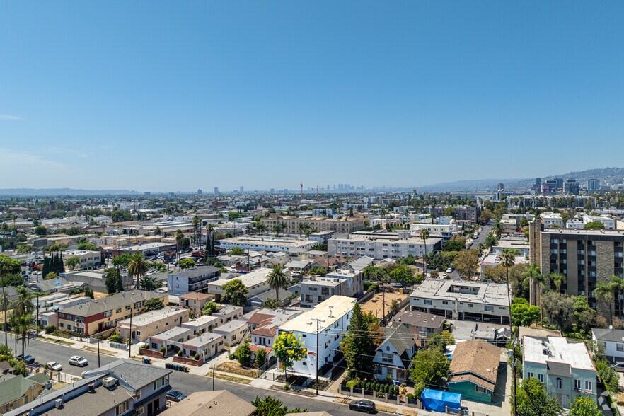 More Photos Of 1341 N Mariposa Ave, Los Angeles Apartments For Sale