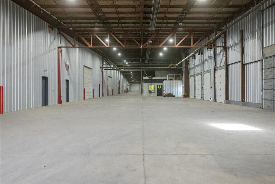 More Photos Of 1938 Wyott Dr, Cheyenne Warehouse For Lease