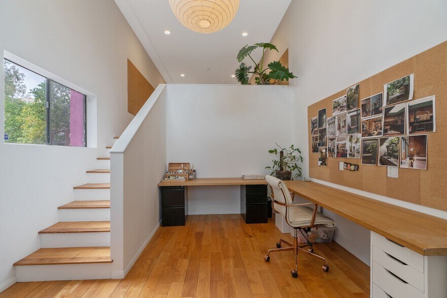 More Photos Of 1964 Vestal Ave, Los Angeles Office Residential For Sale
