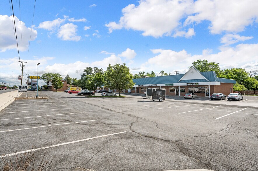 More Photos Of 2820-2836 Valley Ave, Winchester Unknown For Lease