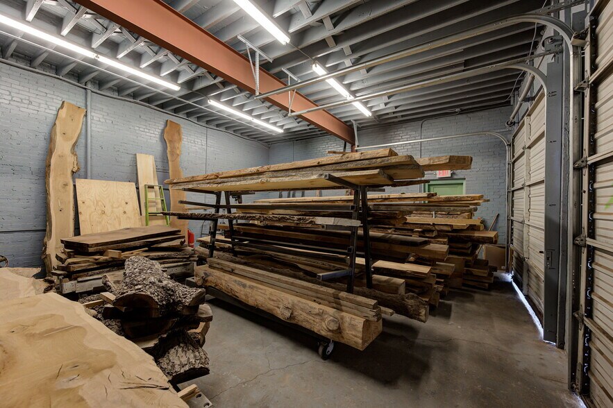 More Photos Of 1615 N Portland Ave, Oklahoma City Warehouse For Sale