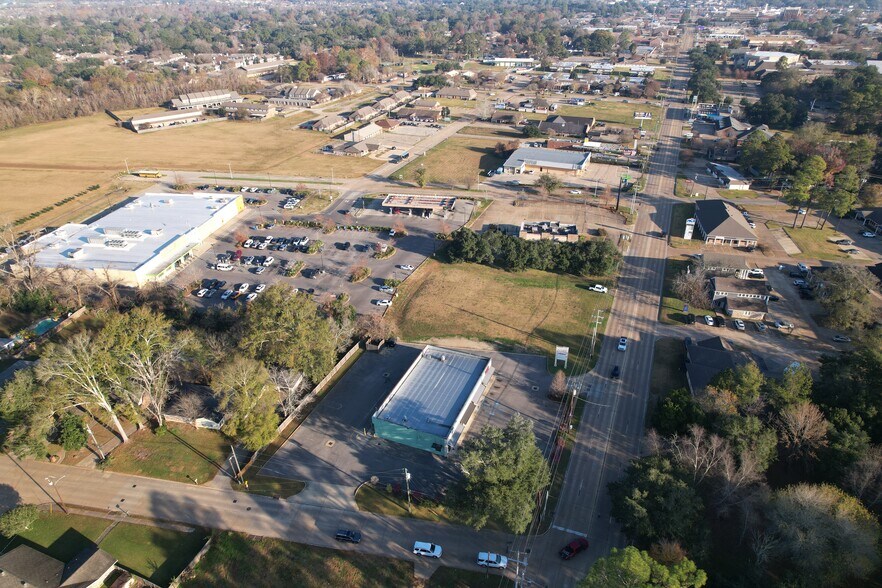 More Photos Of 5532 Jackson St, Alexandria Restaurant For Lease