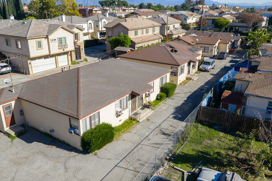 More Photos Of 215 N Alhambra Ave, Monterey Park Apartments For Sale