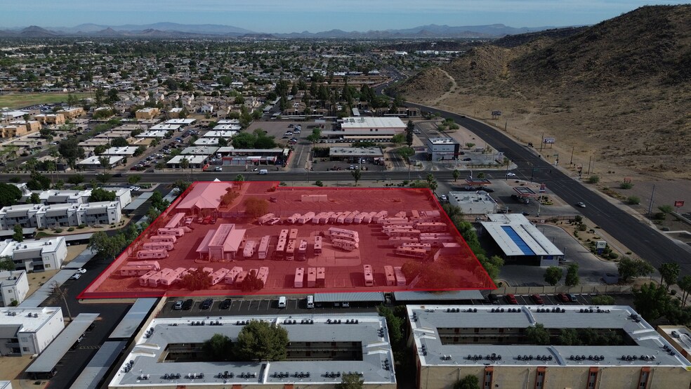 More Photos Of 1939 W Cactus Rd, Phoenix Warehouse For Lease