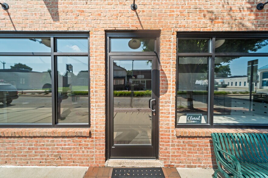 More Photos Of 214 Broadway St, Marine City Storefront For Sale
