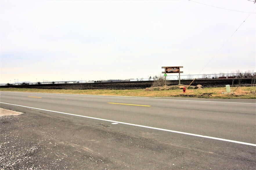 More Photos Of 760 Progress Pky, LaSalle Land For Sale