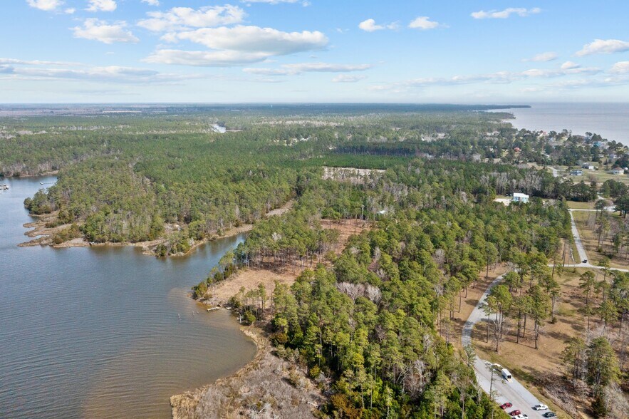 More Photos Of 604 Shorey Dr, Oriental Land For Sale