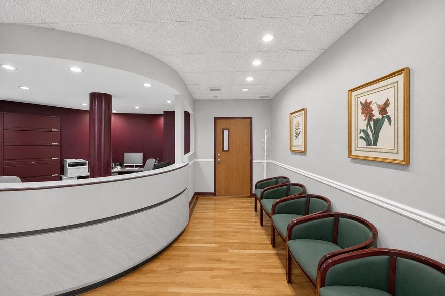 More Photos Of 161 Madison Ave, New York Medical For Sale