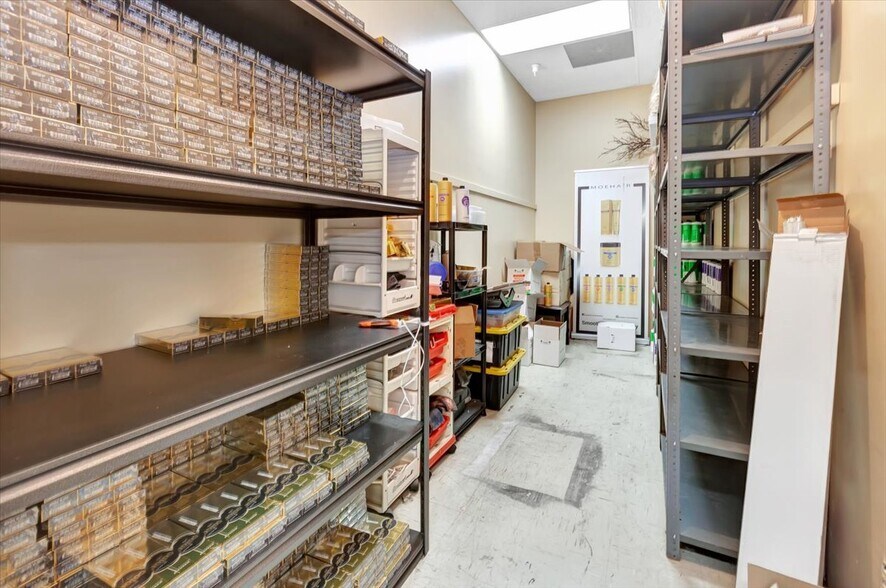More Photos Of 1061 S Melrose St, Placentia Warehouse For Sale