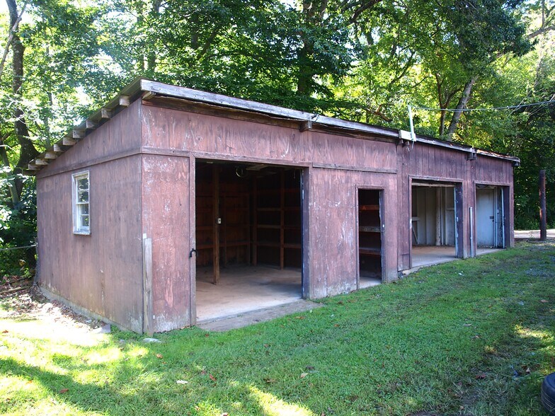 More Photos Of 1521 Sulphur Springs Rd, Waynesville Office For Sale