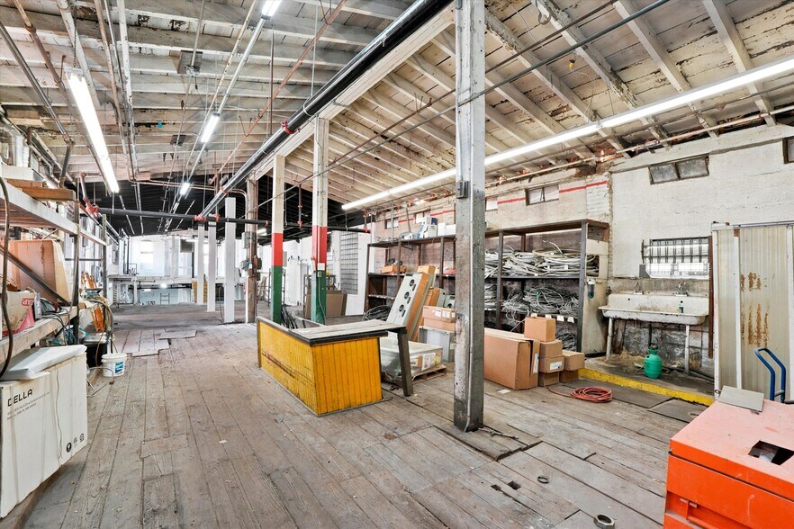 More Photos Of 4821 Garden St, Philadelphia Industrial For Sale