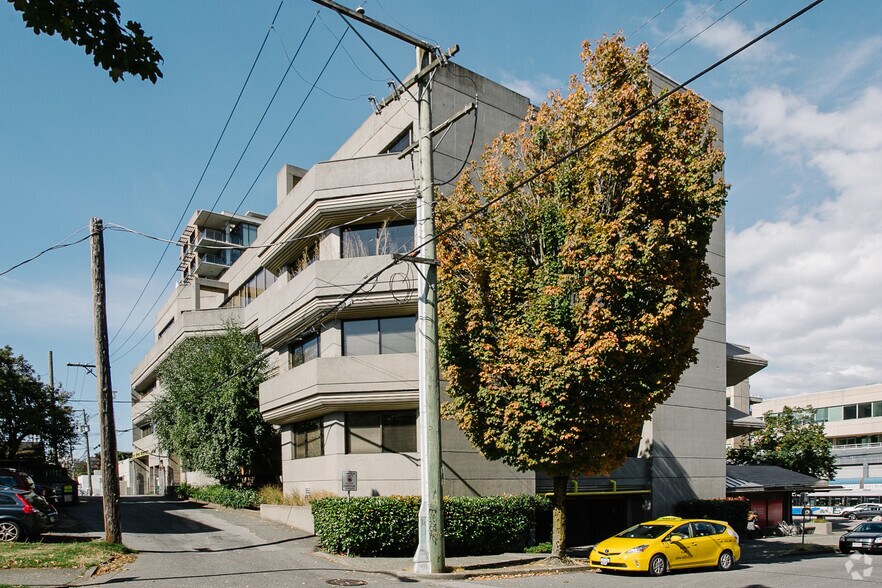 More Photos Of 1212-1232 W Broadway, Vancouver Office For Lease