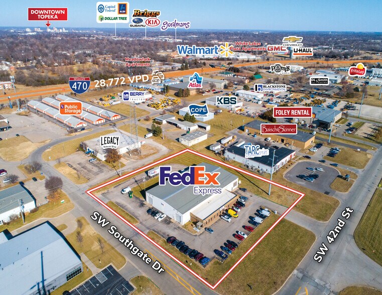 More Photos Of 1850 SW 42nd St, Topeka Distribution For Sale