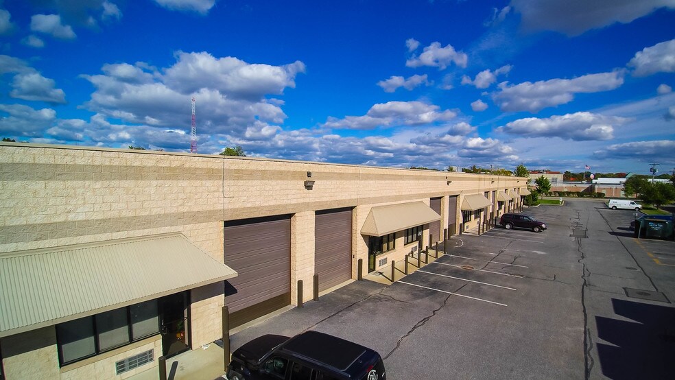 More Photos Of 200 Blydenburgh Rd, Islandia Warehouse For Lease