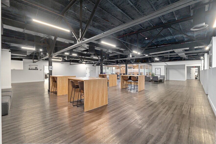 More Photos Of 125 NE 1st Ave, Ocala Office For Sale