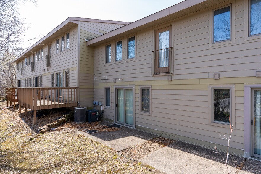 More Photos Of 14581-14585 Grand ave, Burnsville Office For Sale
