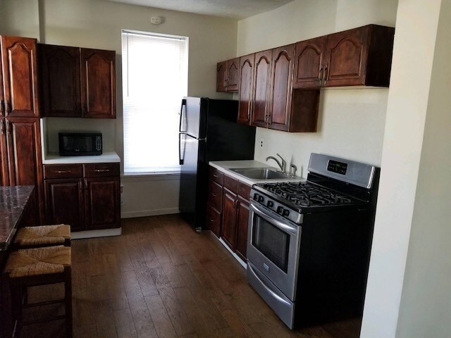 More Photos Of 7601 5th Ave, Brooklyn Storefront Retail Residential For Sale