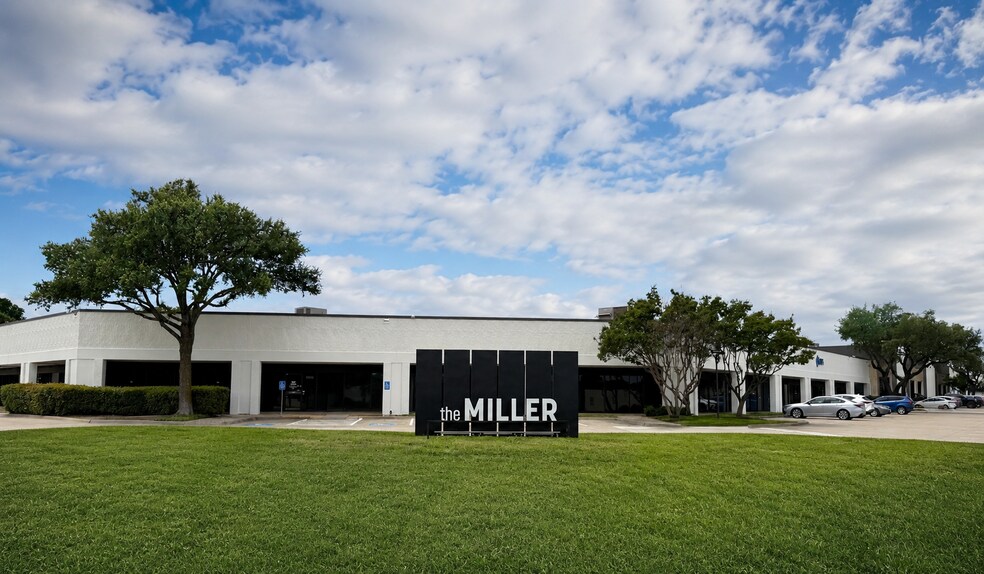 Primary Photo Of 10338-10382 Miller Rd, Dallas Light Manufacturing For Lease