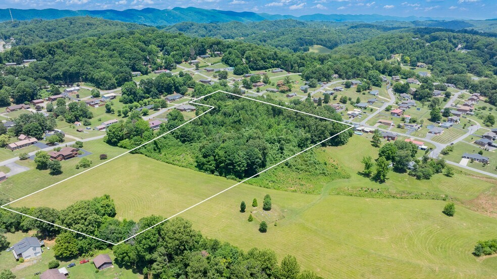 More Photos Of 199 Stuffle St, Kingsport Land For Sale