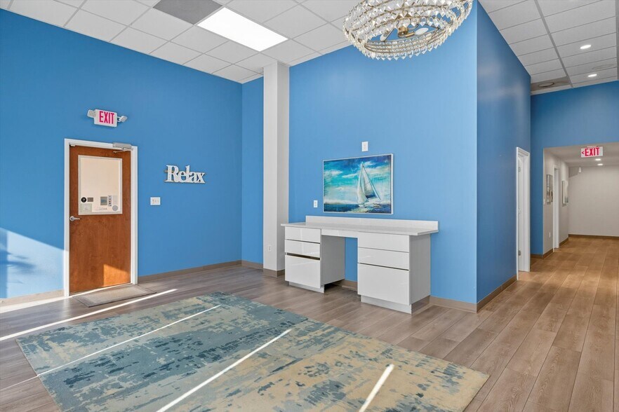 More Photos Of 2030 Thomasville Rd, Tallahassee Unknown For Lease