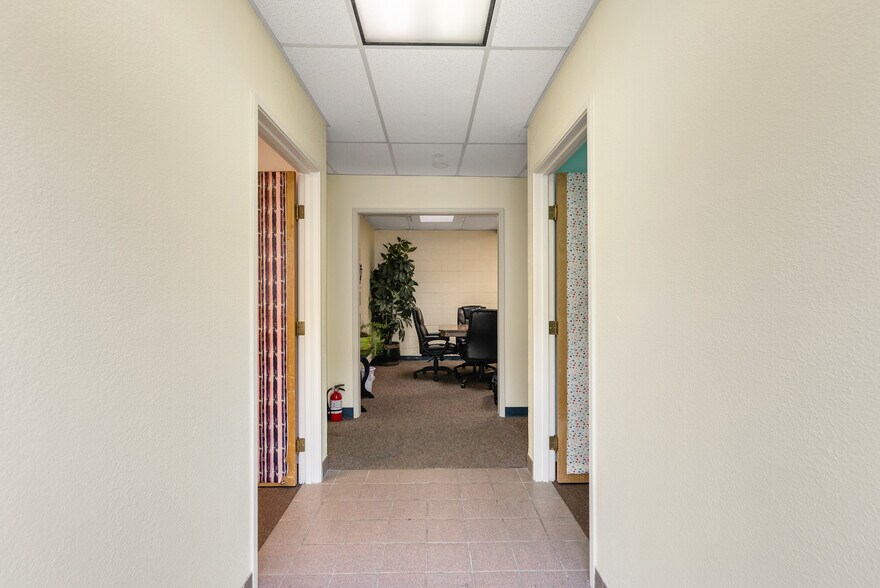More Photos Of 564 S Dora St, Ukiah Medical For Lease