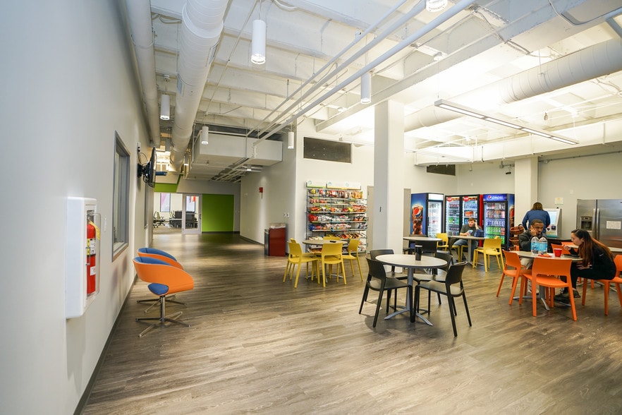 More Photos Of 325 Market St, Chattanooga Medical For Lease