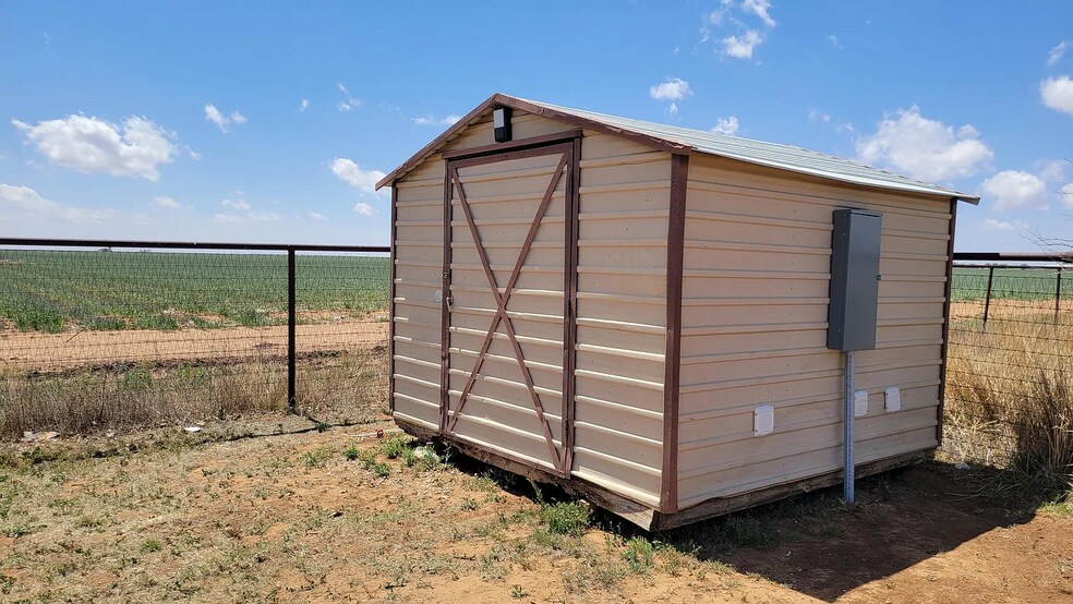 More Photos Of 406 E FM 1585, Lubbock Specialty For Sale