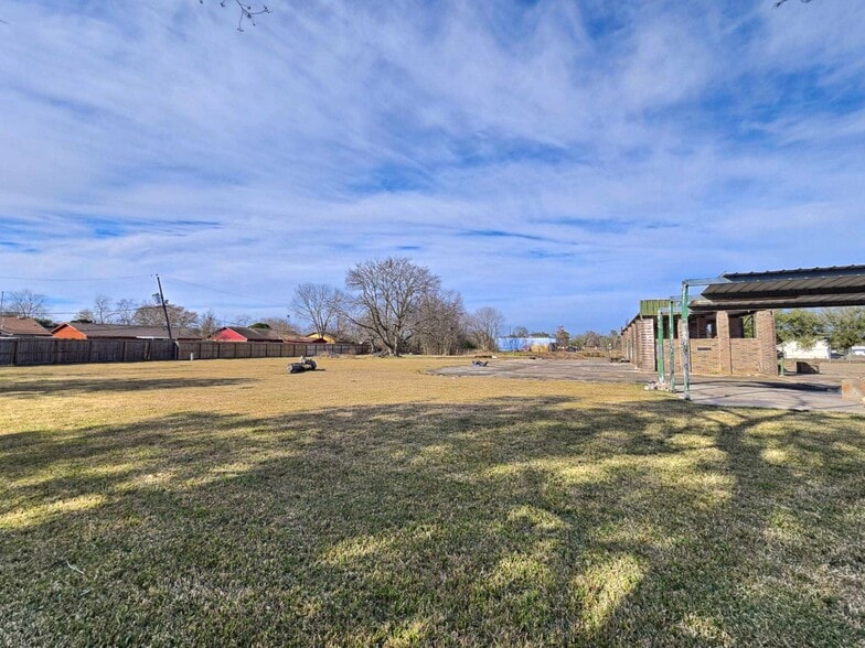 More Photos Of 11408 Martin Luther King Jr. Blvd, Houston Specialty For Sale