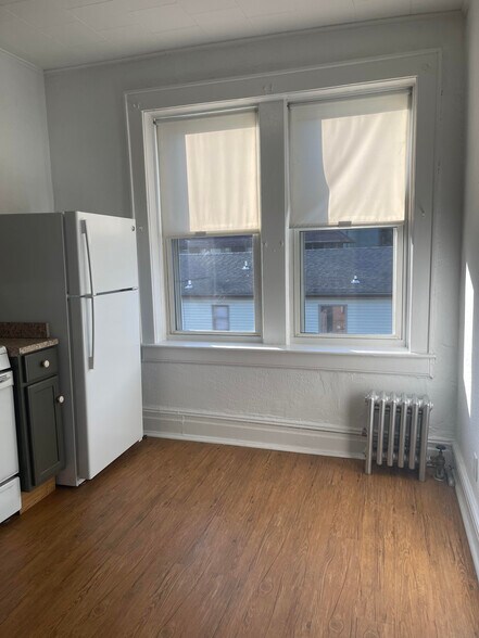 More Photos Of 171 Maplewood Ave, Maplewood Storefront Retail Residential For Sale