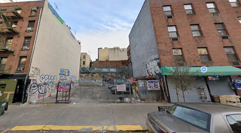 More Photos Of 98-100 Bayard St, New York Land For Sale