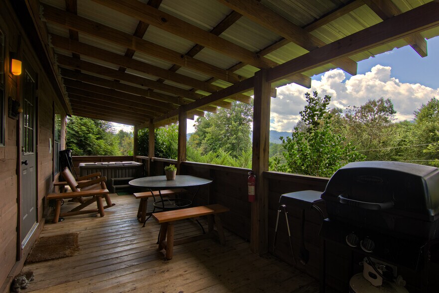 More Photos Of 5830 NC 209 Hwy, Hot Springs Specialty For Sale