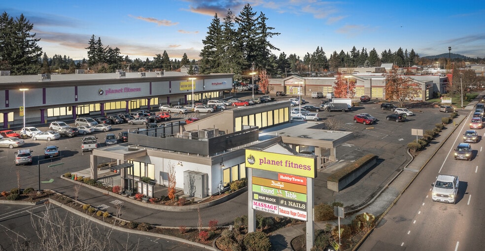 Primary Photo Of 10317-10499 SE 82nd Ave, Portland Unknown For Lease