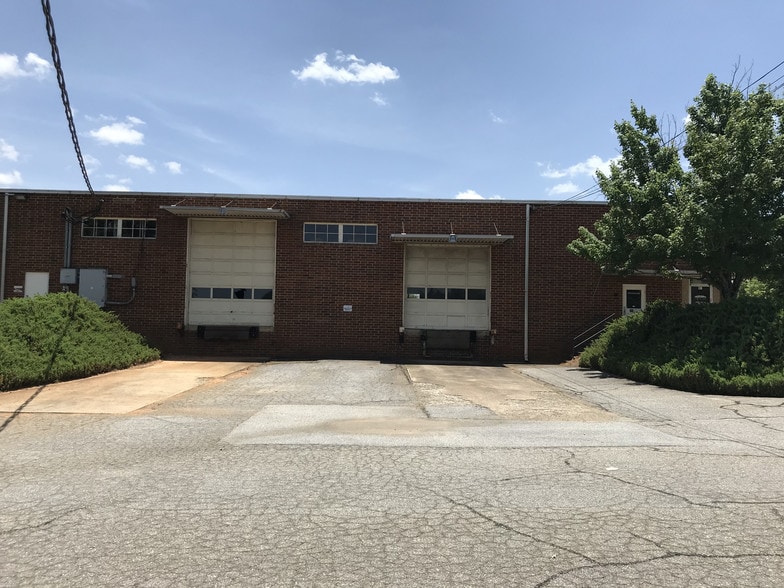 More Photos Of 7920 Macon Hwy, Watkinsville Distribution For Lease