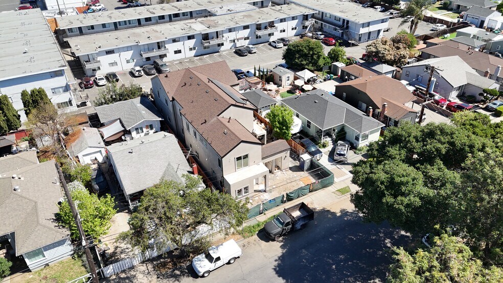 Primary Photo Of 24538 Oneil Ave, Hayward Apartments For Sale