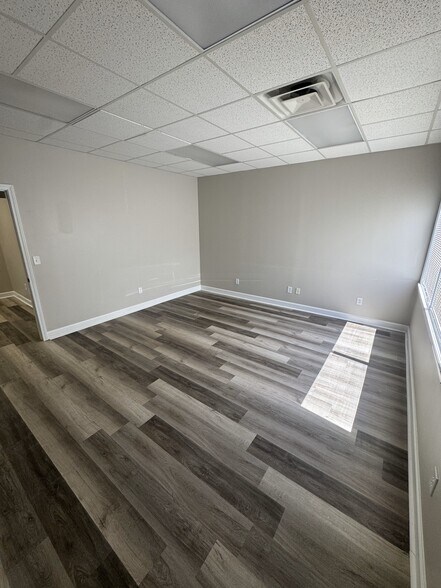 More Photos Of 230 Bearden Rd, Pelham Coworking Space