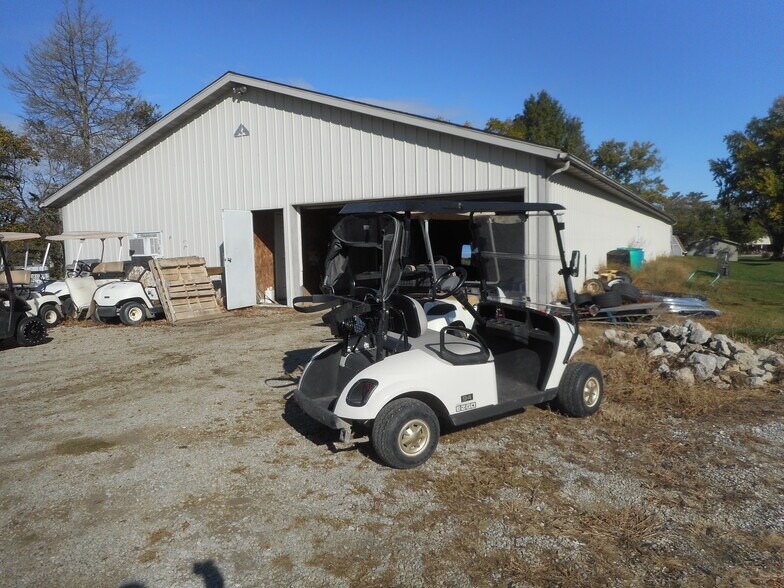 More Photos Of 1605 W Water St, Hartford City Land For Sale