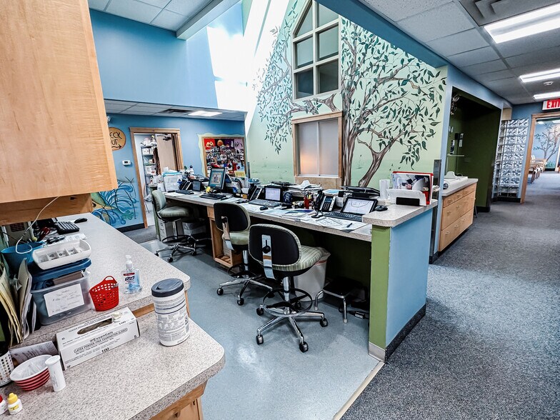 More Photos Of 4649 N Breton Ct SE, Grand Rapids Medical For Sale