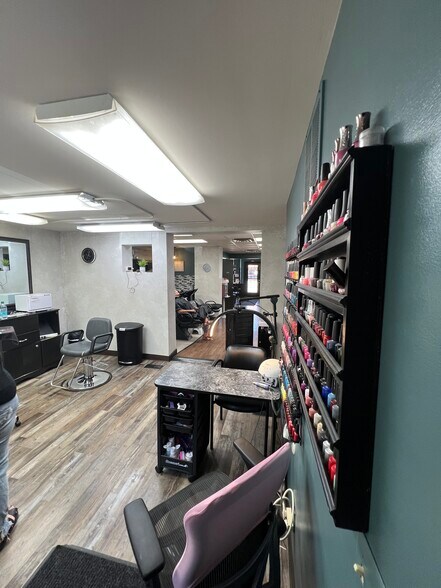 More Photos Of 205 W Main St, Durand Freestanding For Sale