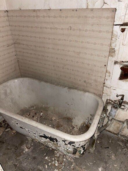 More Photos Of 552 W 148th St, New York Apartments For Sale