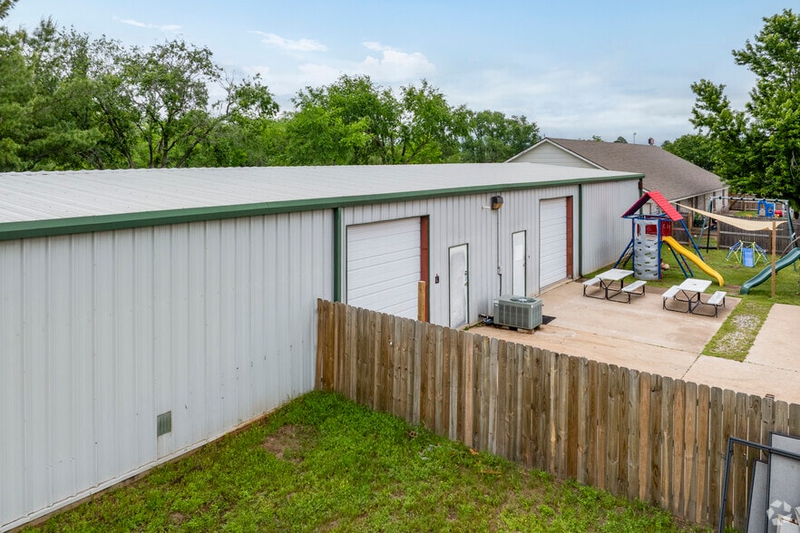 More Photos Of 13290 S 80th East Ave, Bixby Warehouse For Lease