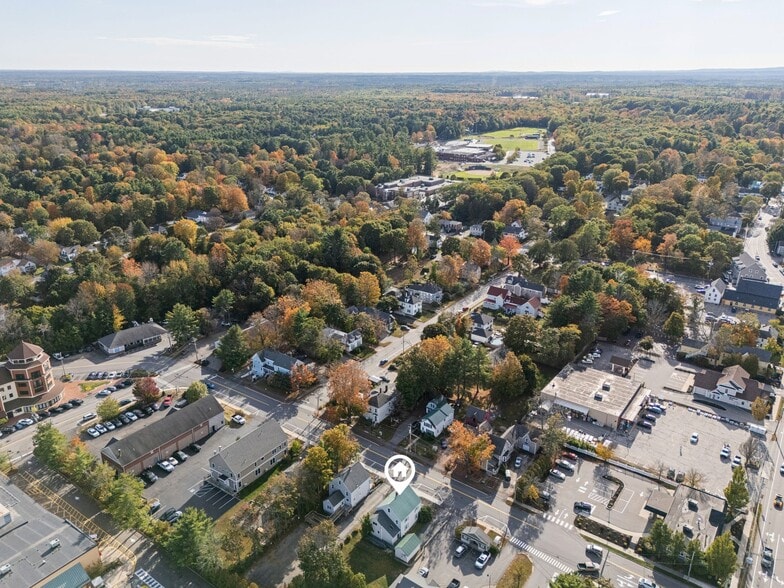 More Photos Of 10 Elm St, Gorham Office For Sale