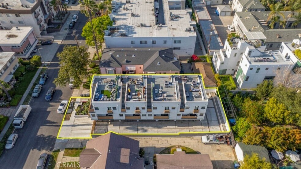 More Photos Of 1754 N Berendo St, Los Angeles Apartments For Sale